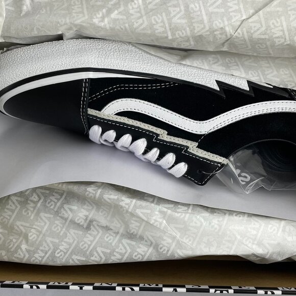 Vans Old Skool Bolt VI Mastermind Japan Black VN0007PRBLK, Kids’s size US 3.5 - Picture 1 of 9